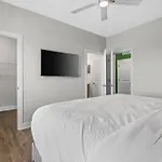 Billionaire\'S Nest Penthouse The Gulch